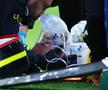 Panică în Premier League » „Dibu” Martinez a primit îngrijiri medicale timp de 10 minute și a fost transportat la spital