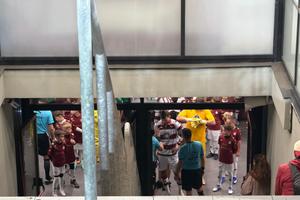 Rapid - Corvinul, reîntâlnire în Superliga după 34 de ani » Meciul a început cu o întârziere de 10 minute