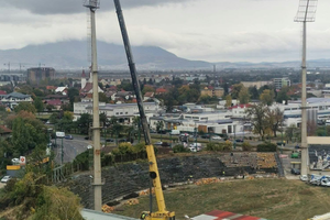 Primul pas spre noua arenă » A început demolarea stadionului de tradiție din România
