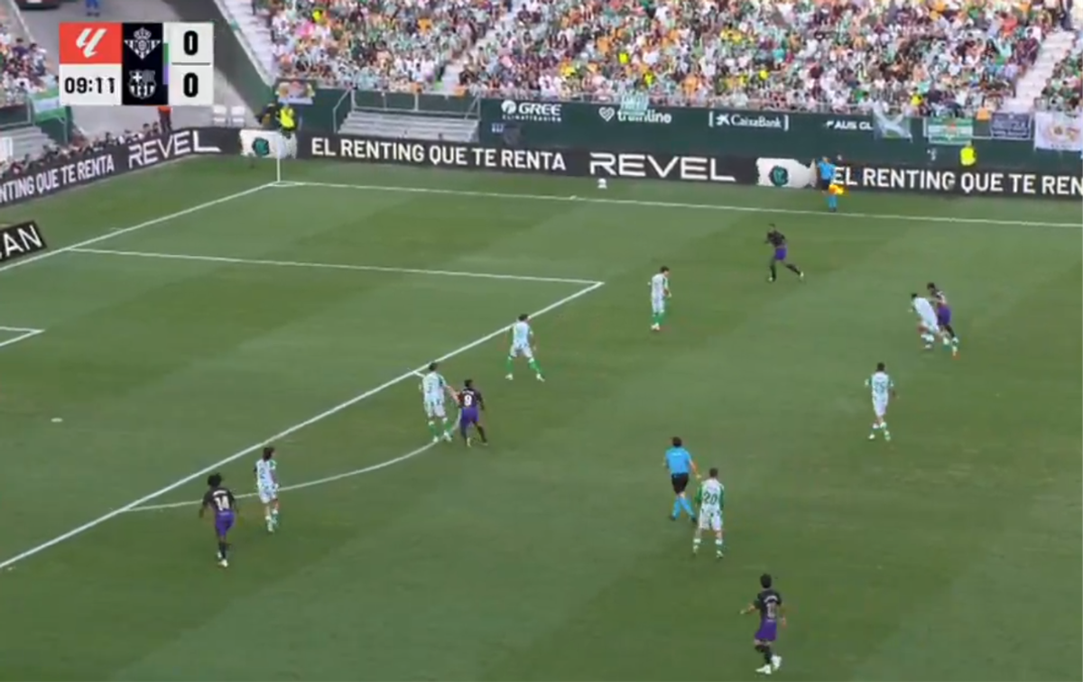 Ce l-a dat pe spate pe Hansi Flick, după Betis - Barcelona: „Este incredibil!”