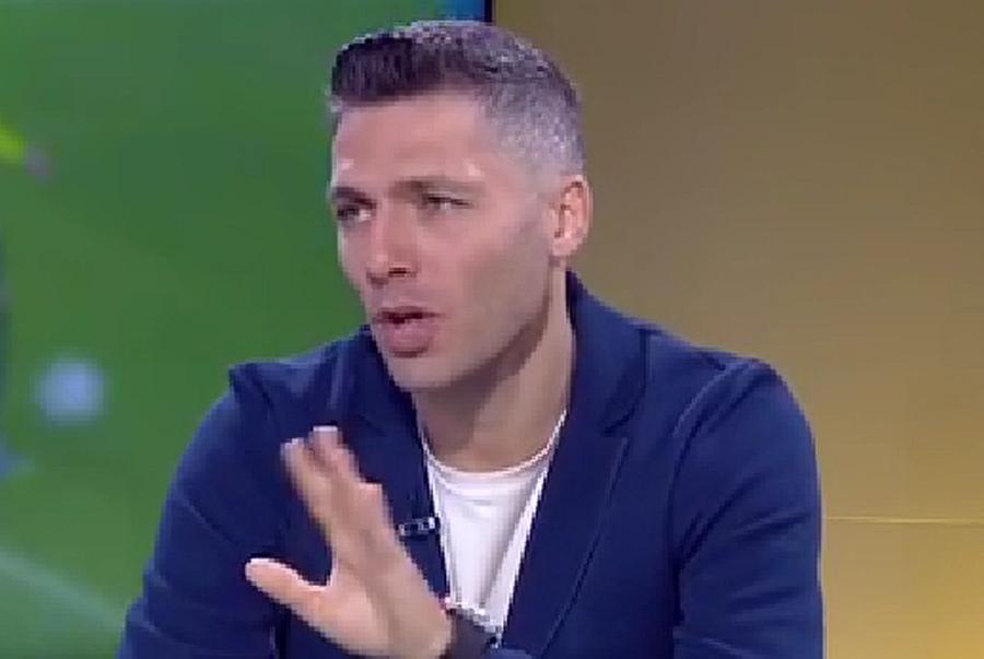 Curelea, în apariția de astăzi de la DigiSport Cu zâmbetul pe buze, selecționerul Curelea a sfidat pe toată lumea în direct: „Care e problema? Tot 7 luam!”