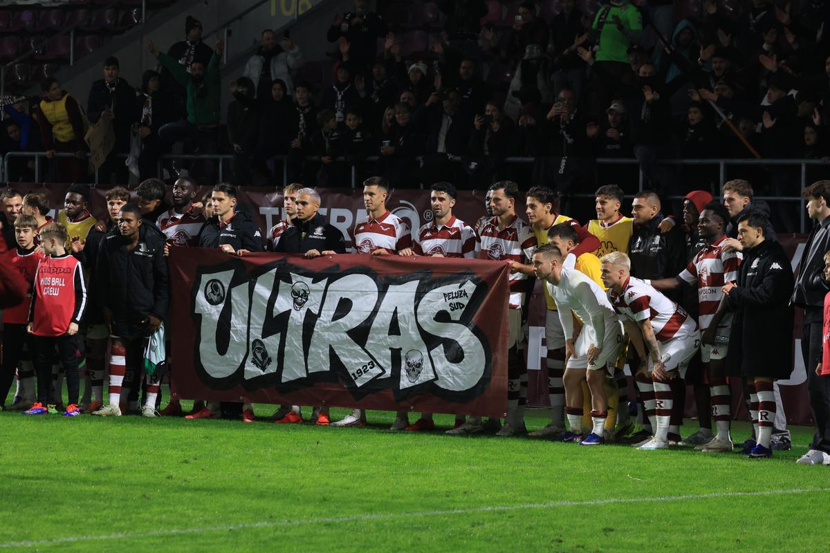 Imagini de la finalul meciului Rapid - Corvinul 2-0 / Foto: Ionuț Iordache GSP