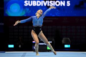Sabrina Voinea, impresii după primul contact cu aparatele de la Campionatele Mondiale de la Rotterdam: „A fost un antrenament de podium reușit”