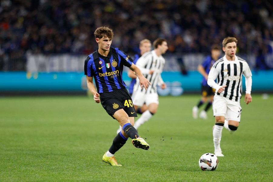 Leonardo Bovio, în amicalul cu Juvents de la Perth / Foto: Imago Chivu a chemat de urgență un jucător de la echipa U23, după accidentarea lui Lautaro