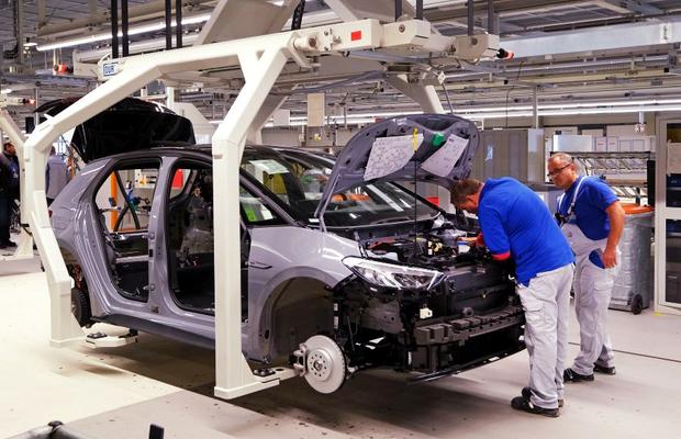 I-a speriat Tesla! Volkswagen a publicat investițiile în mașini electrice în următorii 5 ani: sunt GIGANTICE! Câte milioane vrea să vând până în 2029