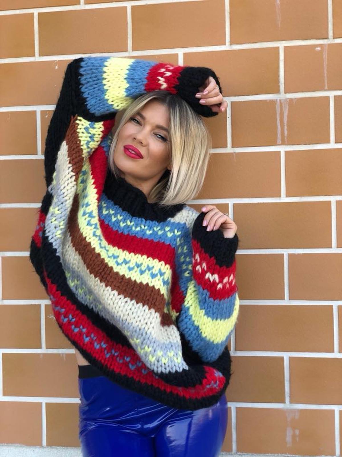 GALERIE FOTO INCENDIARĂ // Secretele Ginei Pistol, una dintre cele mai sexy blonde din showbiz: „Le-am scos din dieta mea”