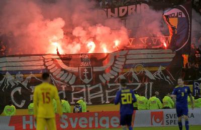 SPANIA - ROMÂNIA // Tragedie pentru un fan al „tricolorilor” » A murit pe teren înainte să meargă la Spania - România