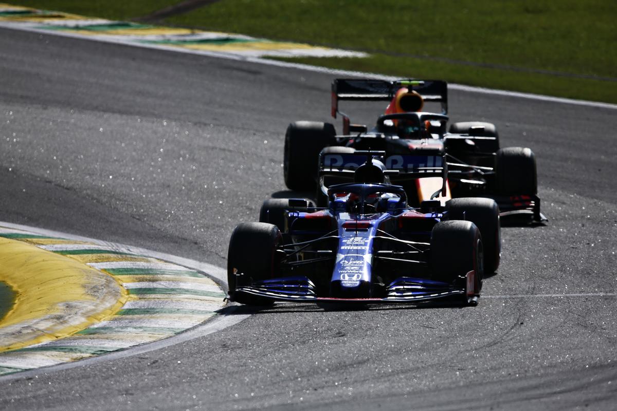 FORMULA 1, Marele Premiu al Braziliei // FOTO Colaps Ferrari: Vettel și Leclerc s-au scos reciproc: Verstappen, campion și favorit la locul 3 general