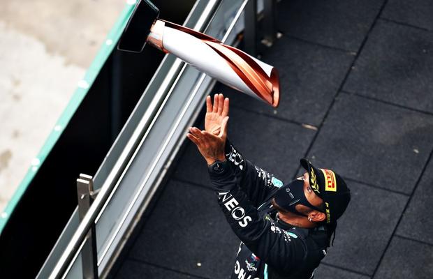 Doi titani roată la roată » Rivalitate peste timp Hamilton - Schumacher, cifrele și previziunea germanului din 2008