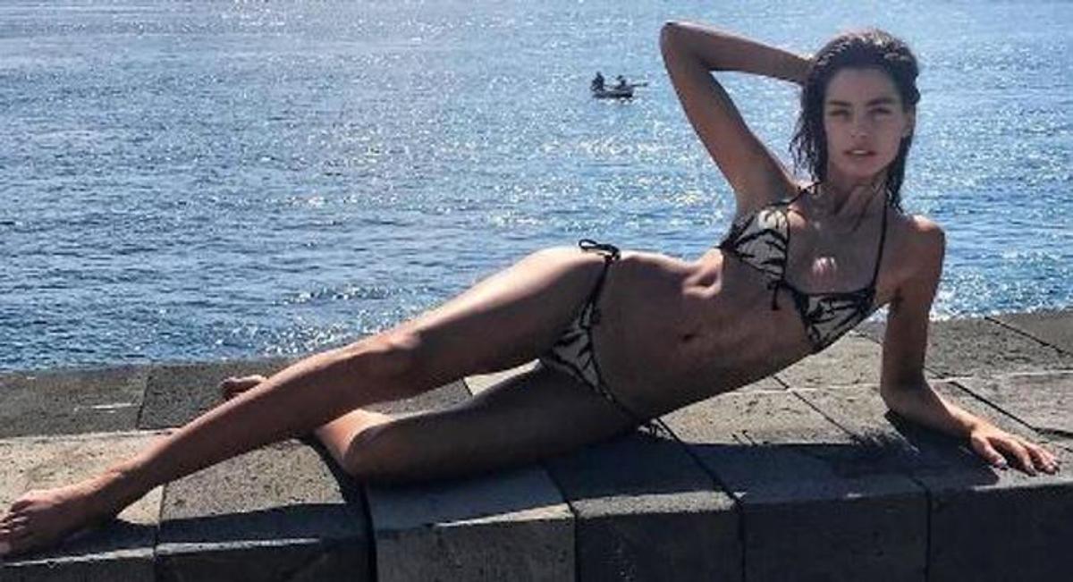 Soția lui Dani Alves a pus capăt speculațiilor » Fotografia postată de model