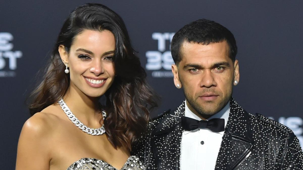 Soția lui Dani Alves a pus capăt speculațiilor » Fotografia postată de model