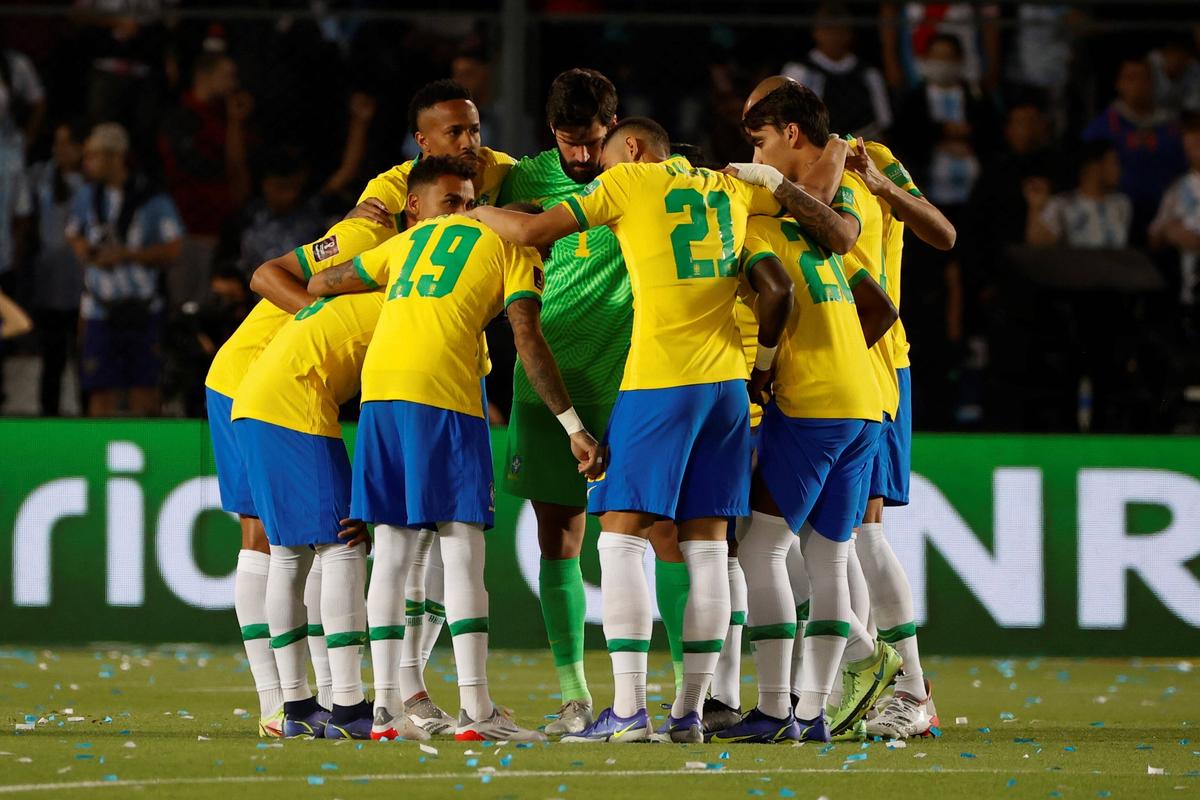 Argentina merge la Mondial, după ciocnirea cu Brazilia » Gestul jucătorilor pentru Kun Aguero