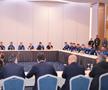 Prim-ministrul din Kosovo, întâlnire de gradul ZERO jucătorii, foto: Telegrafi