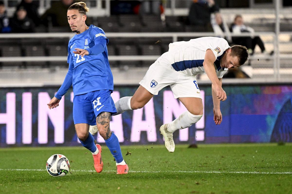 Nemaivăzut! Toți s-au descălțat » Protest inedit în Nations League, la finalul campaniei istorice negative: „Plecați cu toții”