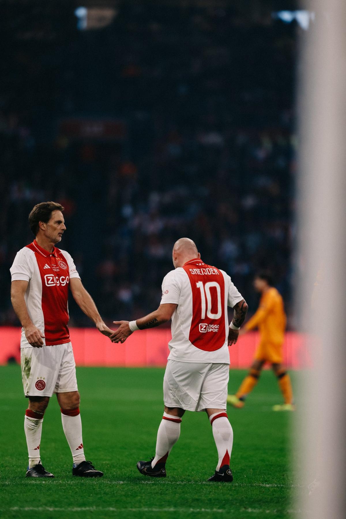 Cristi Chivu, titular în Ajax - Real Madrid, meciul legendelor