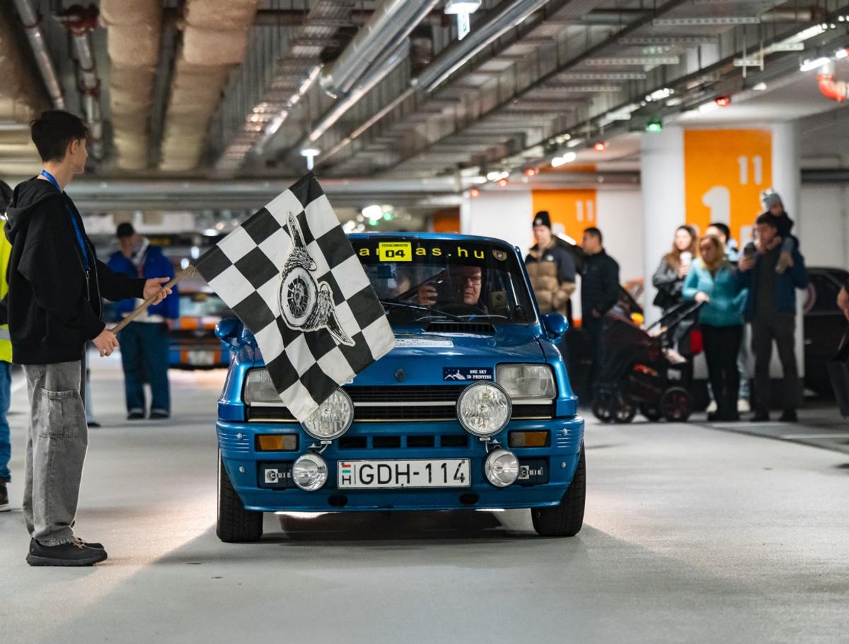 Tommy Hilfiger și Retromobil Club România prezintă "Totul pe Noapte x Tommy Hilfiger 2025"