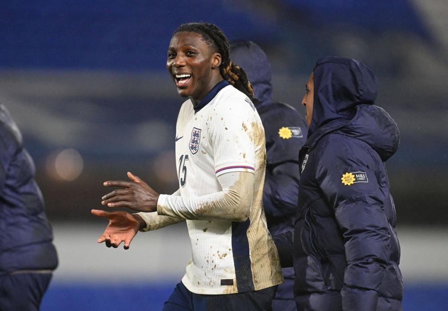 Inter vizează un transfer pe filiera Dan Șucu » Jucătorul-surpriză dorit de Cristi Chivu
