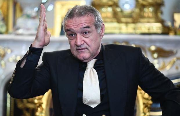 FCSB // Gigi Becali îl distruge pe Ionuţ Panţîru în direct la TV: „Eu sunt de vină. Nu am știut că e om mic! A zis «Pot să dorm pe teren acum»”
