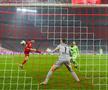 FOTO. Lewandowski, un an fantastic: a depășit 250 de goluri în Bundesliga! Diseară va fi ales jucătorul anului de FIFA
