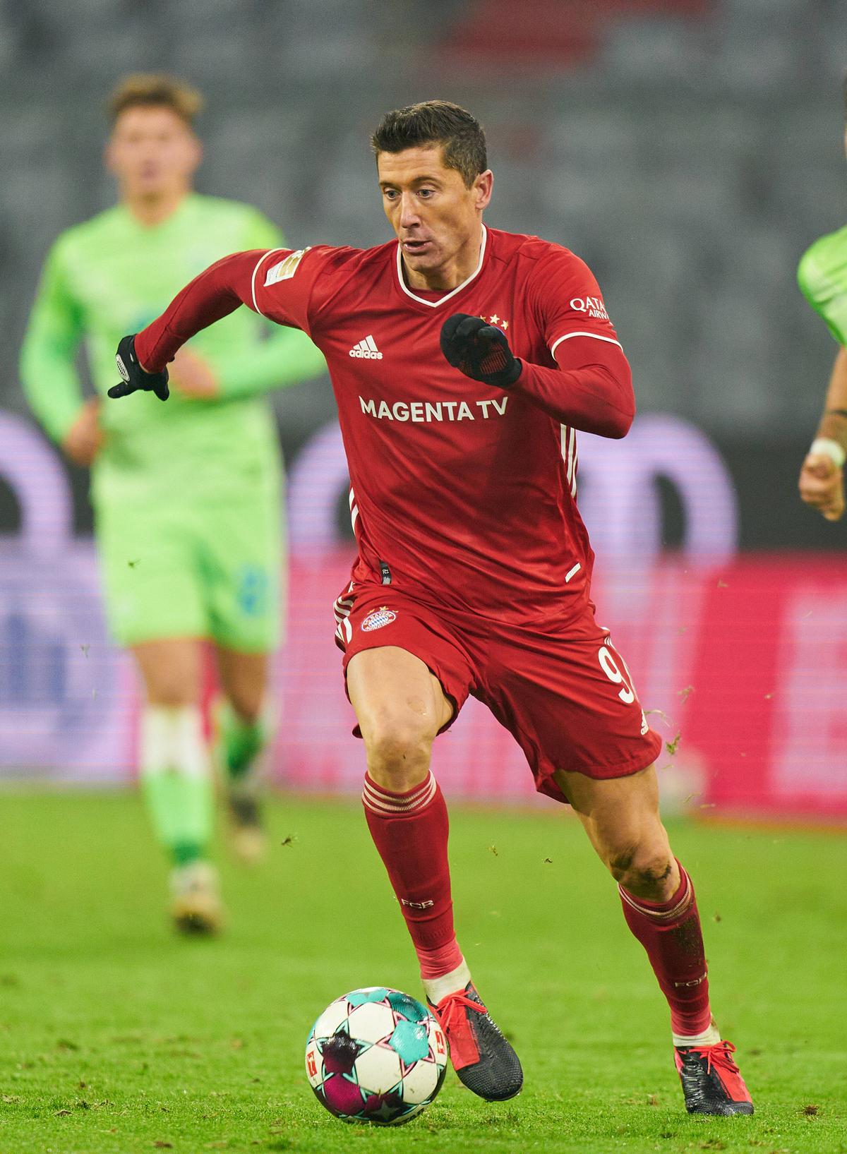 Bayern - Woflsburg - Bundesliga. 16.12.3030