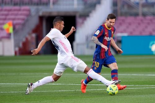 Barcelona și Real Madrid s-ar putea întâlni în finala Supercupei Spaniei // foto: Guliver/gettyimages