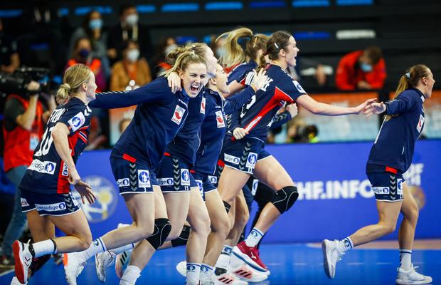 Norvegia va înfrunta Franța în finala Campionatului Mondial de handbal » Katrine Lunde, eroină în disputa cu Spania