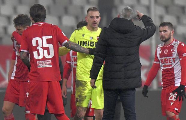 Încă un scandal de amploare la Dinamo! Un jucător important a răbufnit de față cu toată lumea: „Plec și nu mă mai întorc!” + Rednic l-a exclus!