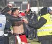 Deian Sorescu, dezbrăcat de suporteri // foto: GSP