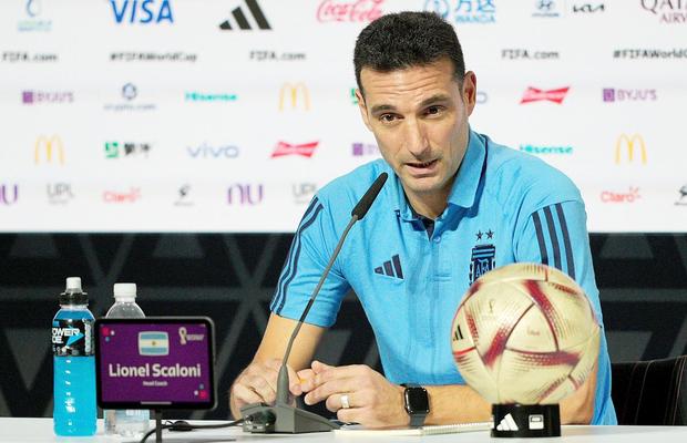 Scaloni, înainte de finala Mondialului: „Messi versus Mbappe? Nu, e Argentina - Franța!”