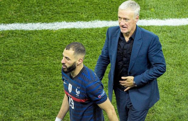 La „cuțite” » Motivul pueril pentru care s-ar fi rupt relația Deschamps - Benzema. E gata să boicoteze finala!