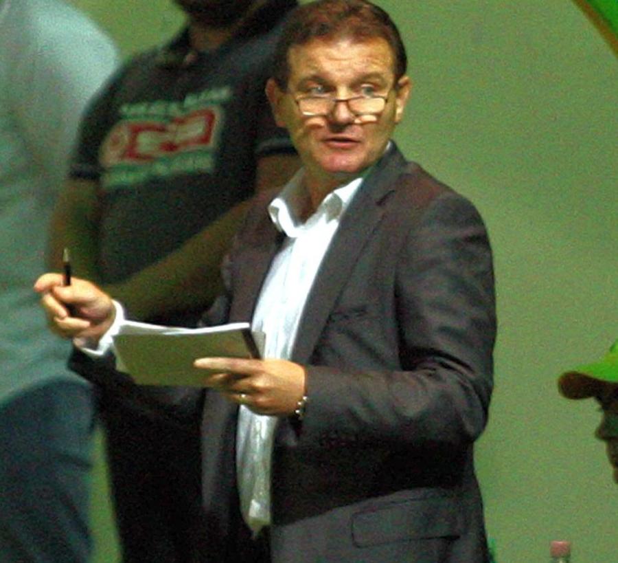 Constantin Zotta (foto: Imago) Profesorul român al arbitrului delegat la finala Argentina - Franța: „L-au ales pe el pentru că e singurul care știe să facă asta...”