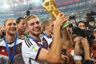 Povestea unicului fotbalist care nu își amintește că a jucat o finală de Campionat Mondial, deși are doar 31 de ani: „După lovitură, credeam că glumește