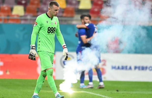 Derby-ul cu CSA poate fi fatal! Dinamo, amenințată pentru o datorie de 40.000 de euro: „Solicităm deschiderea procedurii de faliment”