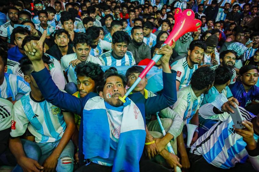 Suporterii bengalezi susțin Argentina // Foto: Imago