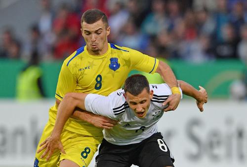 Florent Hasani, galben