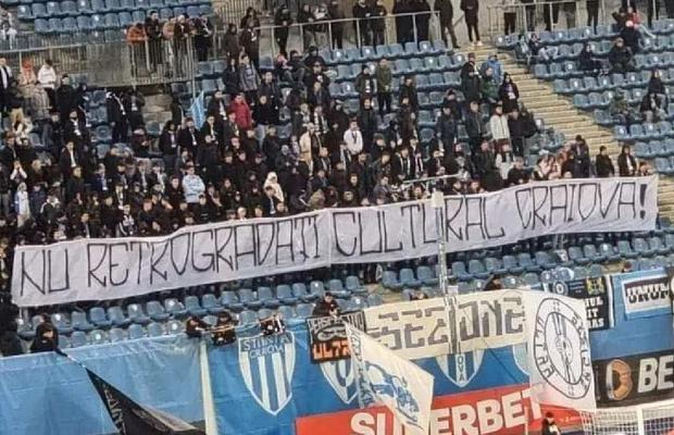 „Nu retrogradați cultural Craiova!” » Suporterii Universității s-au ridicat împotriva Olguței Vasilescu și a Primăriei, după ultima propunere controversată a aleșilor locali