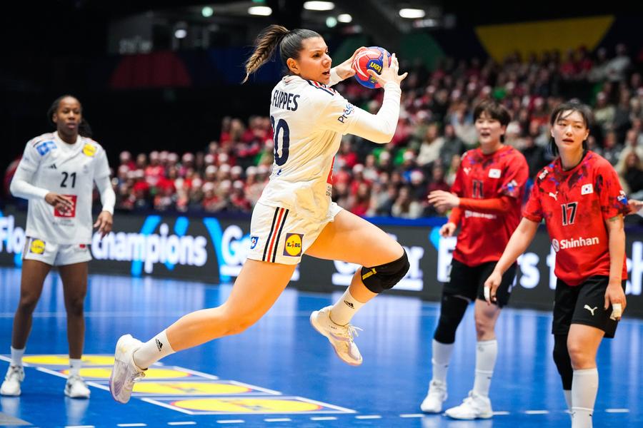 Remarcabil! 4 noi campioane mondiale la handbal feminin vin din România