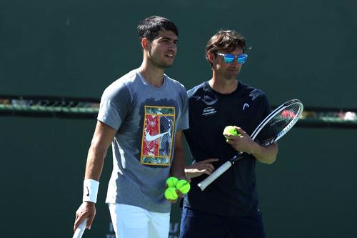 Carlos Alcaraz și Juan Carlos Ferrero la un antrenament Foto: Imago Images