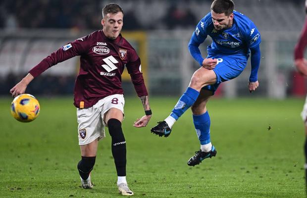 Răzvan Marin, în sfârșit titular în Serie A, după 41 de minute într-o lună! Ce scriu italienii despre cum a jucat