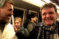 Gazeta l-a scos la plimbare pe Zeljko Kopic, iar dinamovistul s-a „ciocnit” de candidatul Nicușor Dan în metroul din București » Imagini SHOW: „Citesc despre tine!”