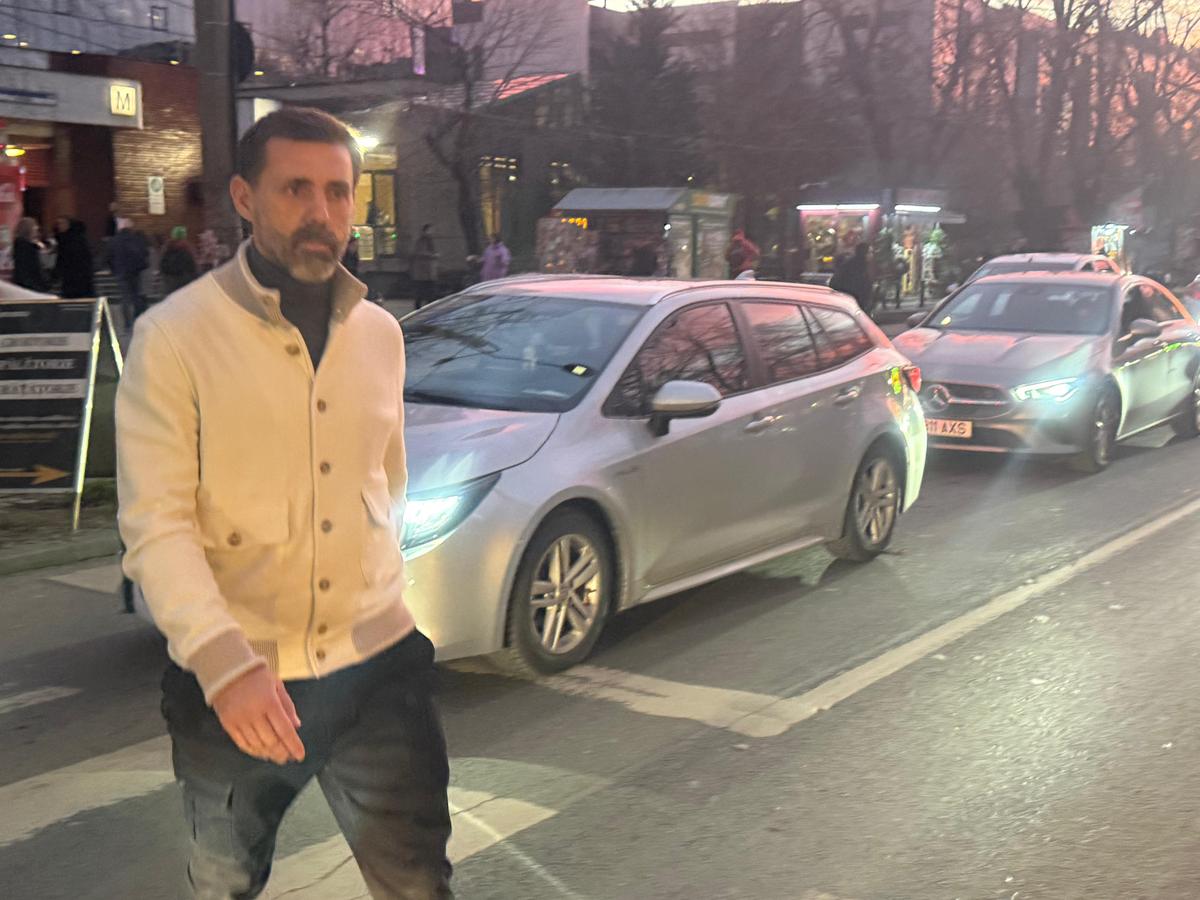 Antrenorul din Superliga a „simțit” că Nicușor Dan va ajunge președinte încă din decembrie: „Mulți au zis că nu e posibil” » Gazeta i-a surprins când au făcut cunoștință la metrou