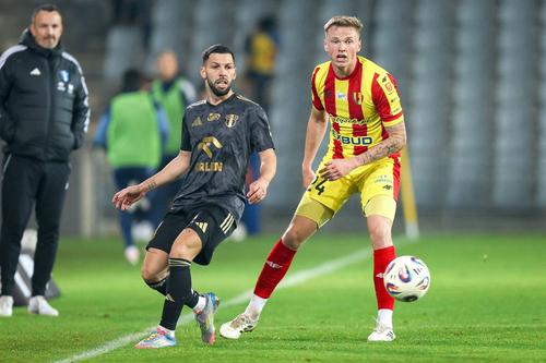 Korona - Plock, meci pentru locul 1 în campionatul Poloniei // FOTO: Imago Images