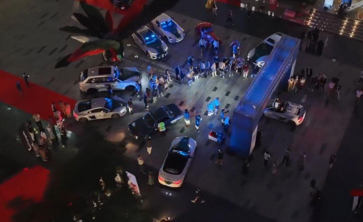 Doar 7 în lume, una a ajuns la poliția din Dubai! Imagini de la prezentarea supercarului