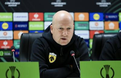 Ce a spus antrenorul lui AEK despre Universitatea Craiova: „Mâine nu va fi o sărbătoare” + Anunț despre Răzvan Marin