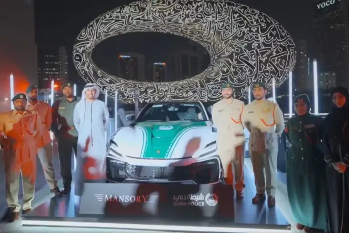 Ferrari Purosangue Mansory, mașina poliției din Dubai