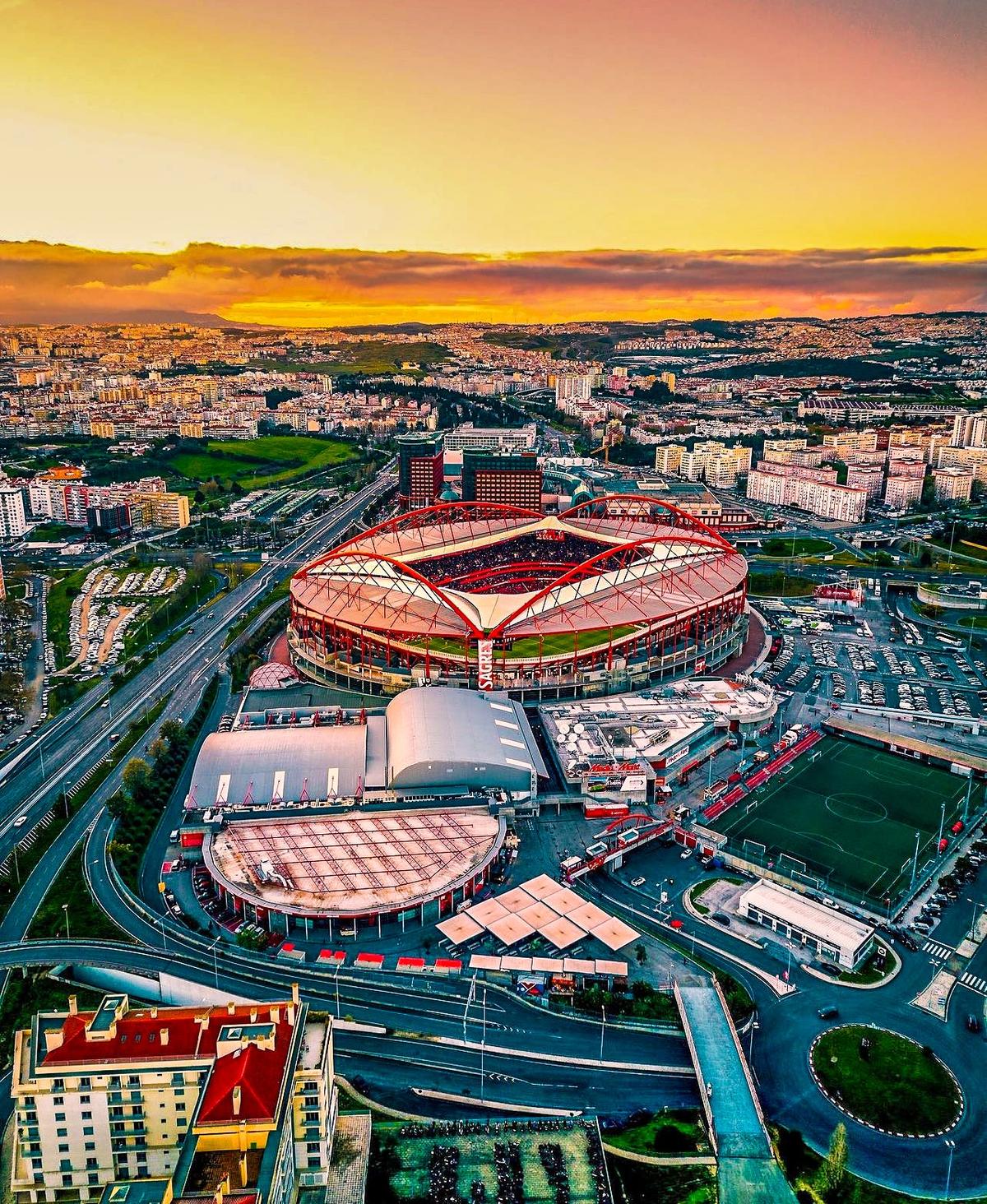 Stadionul colosului care joacă în Liga Campionilor va avea 80.000 de locuri » Planul de milioane de euro și „imitația” pusă la cale