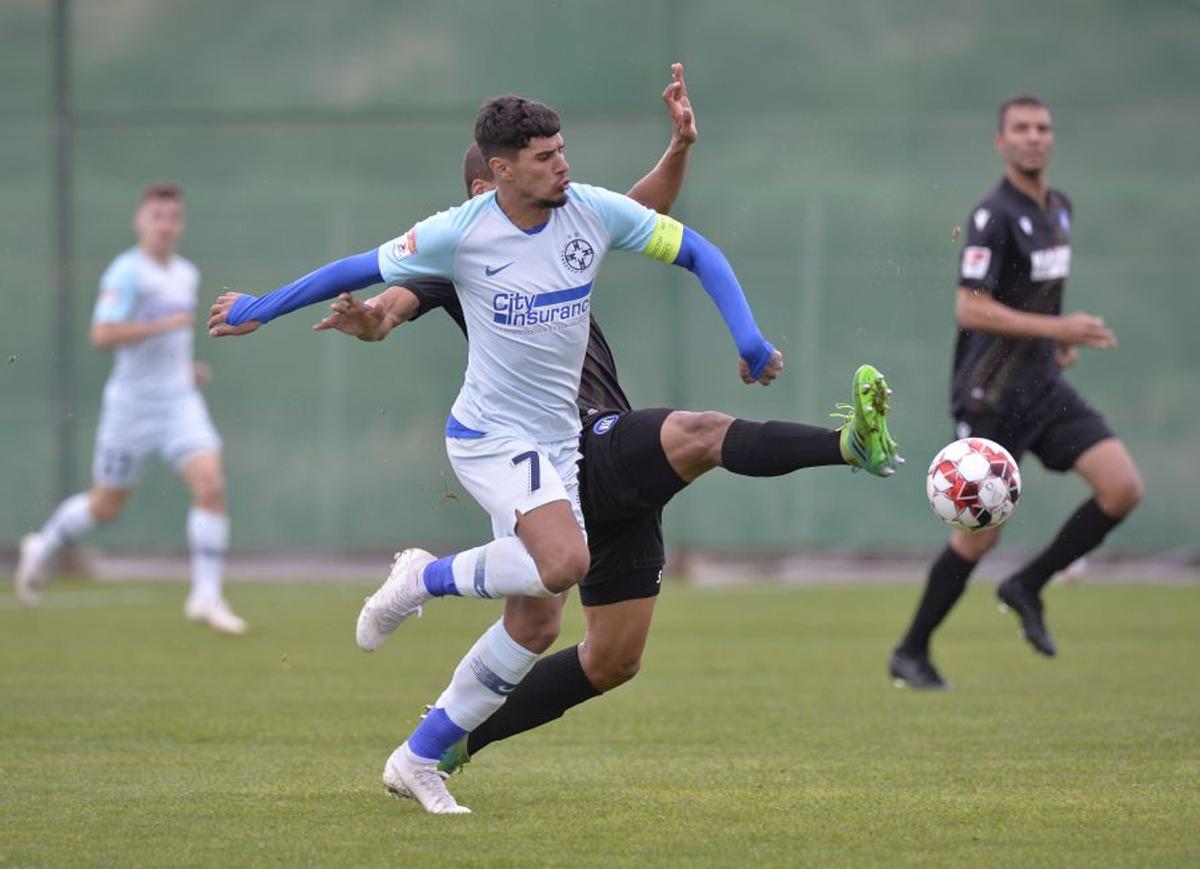 FCSB - KARLSRUHER 1-0 // VIDEO+FOTO » Florinel Coman a adus victoria roș-albaștrilor cu un gol superb