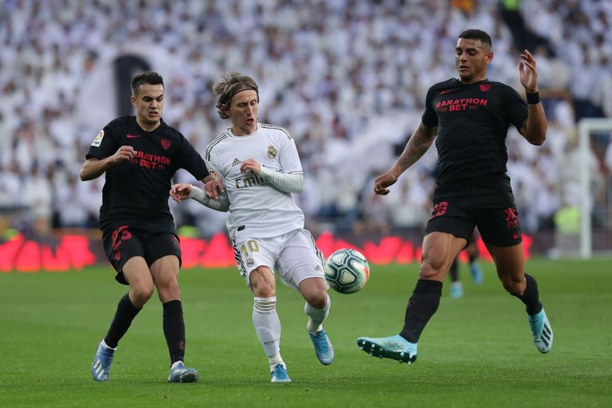 REAL MADRID - SEVILLA 2-1 // VIDEO+FOTO » Casemiro, eroul lui Real Madrid! Brazilianul a reușit prima „dublă” din carieră: pasă genială a lui Jovic
