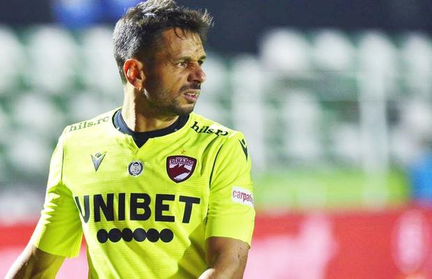 De necrezut! Jucătorul adus pe un salariu exorbitant de Dinamo a fost REFUZAT de locul 17 din La Liga 2!