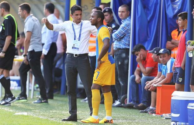 Ce jucător aduce Dinamo în probe: a jucat la Petrolul Ploiești, ultima oară în liga a 5-a din Anglia